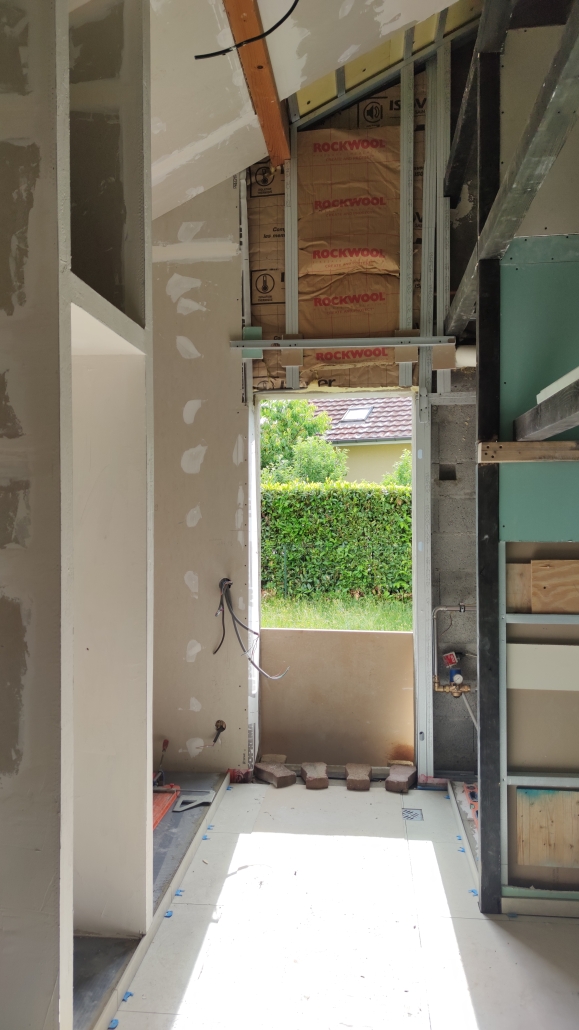 La Maison Ducept décoration déco colorée conseil peinture meubles sur-mesure architecte d'intérieur local commercial travaux de rénovation maison annemasse vaucluse haute-savoie luberon genève