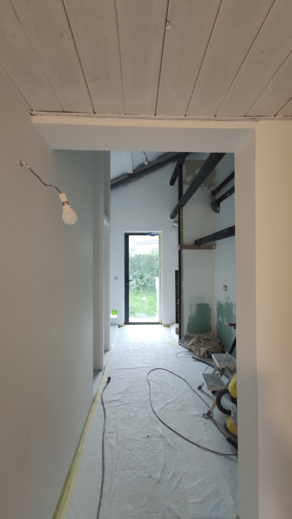 La Maison Ducept décoration déco colorée conseil peinture meubles sur-mesure architecte d'intérieur local commercial travaux de rénovation maison annemasse vaucluse haute-savoie luberon genève